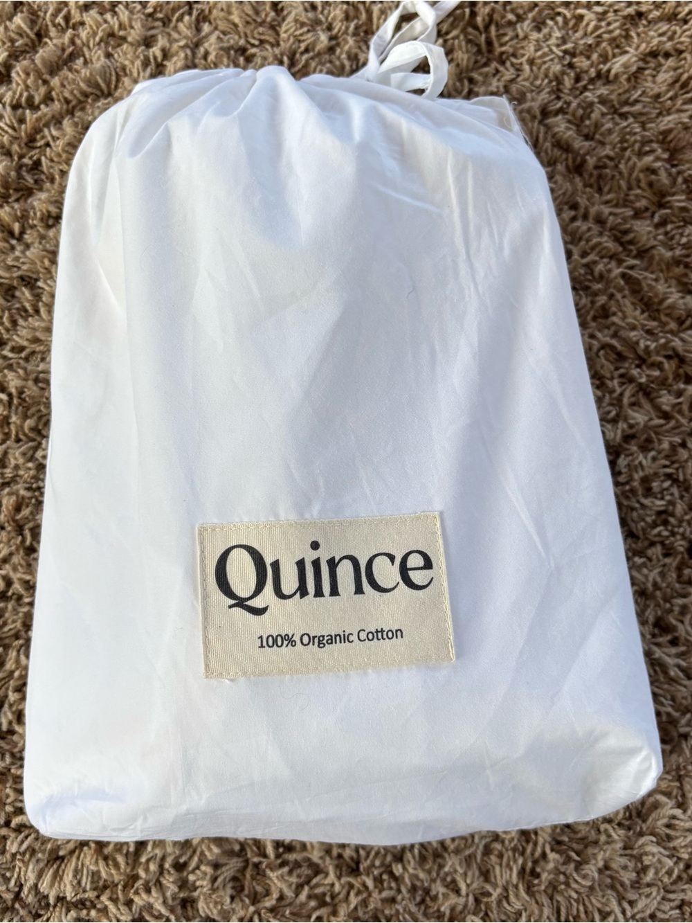 Quince Queen White Organic Cotton Flat Sheet and 2 Pillowcases